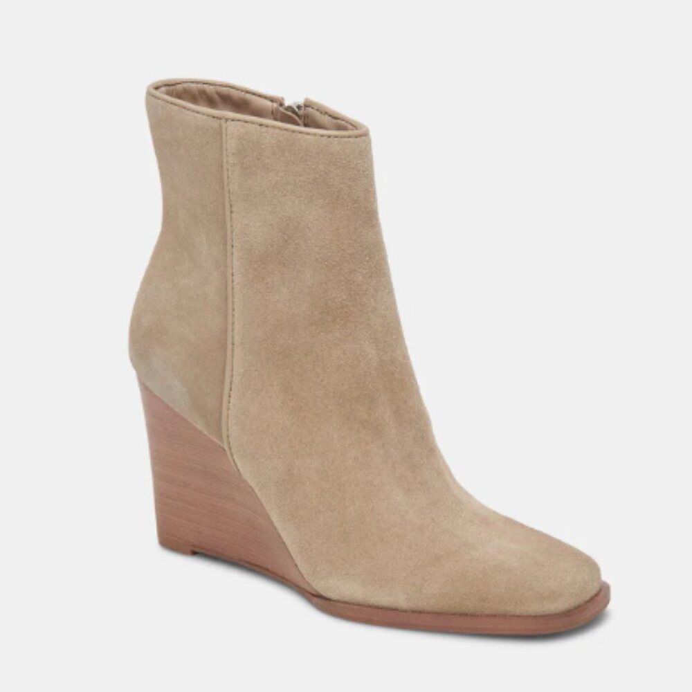 DOLCHE VITA:  Susann Booties
